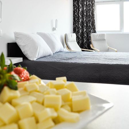 Cozy Seaside Studio Apartment C - Faraway Lagoa  Bagian luar foto