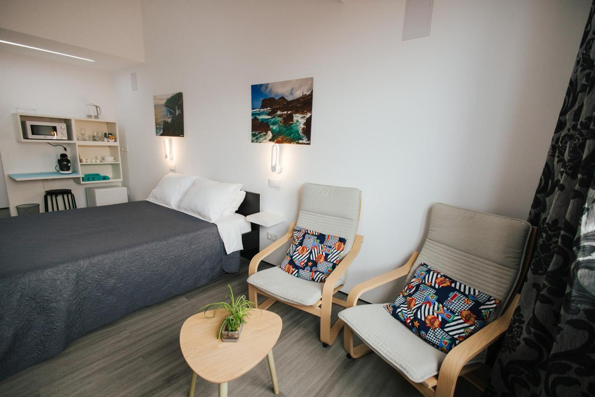Cozy Seaside Studio Apartment C - Faraway Lagoa  Bagian luar foto